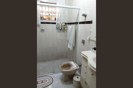 Casa à venda com 154m², 2 quartos e 5 vagas