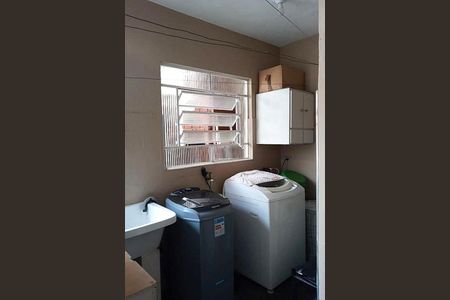 Casa à venda com 154m², 2 quartos e 5 vagas