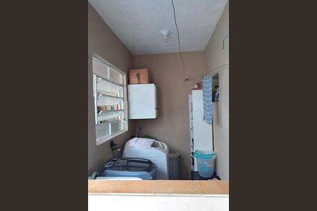Casa à venda com 154m², 2 quartos e 5 vagas