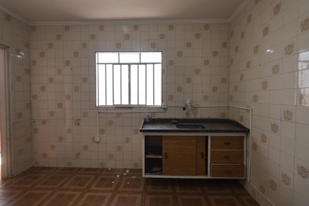 Casa à venda com 110m², 2 quartos e 2 vagasCozinha