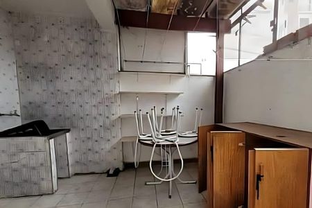 Casa à venda com 158m², 3 quartos e 1 vaga