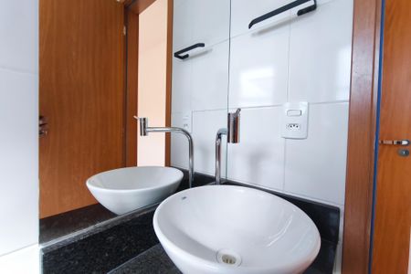 Apartamento para alugar com 54m², 2 quartos e 1 vagaBanheiro Suíte