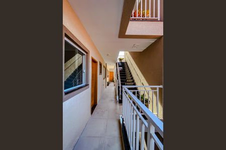 Apartamento à venda com 43m², 2 quartos e sem vagaÁrea comum