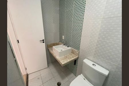 Apartamento para alugar com 120m², 3 quartos e 2 vagas Apartamento para alugar com 120m², 3 quartos e 2 vagasBanheiro da Suíte 2