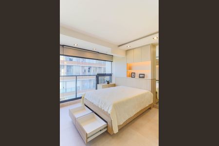 Studio para alugar com 25m², 1 quarto e sem vaga Studio para alugar com 25m², 1 quarto e sem vagaStudio