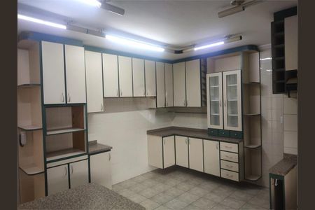 Apartamento à venda com 160m², 3 quartos e 2 vagas
