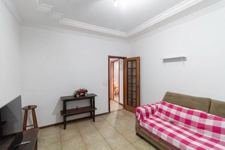 Casa à venda com 247m², 4 quartos e 4 vagas Casa à venda com 247m², 4 quartos e 4 vagasQuarto 1