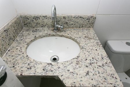 Apartamento à venda com 41m², 1 quarto e sem vaga Apartamento à venda com 41m², 1 quarto e sem vagaBanheiro Social