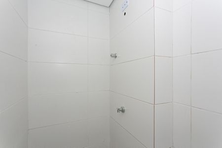 Apartamento à venda com 41m², 2 quartos e sem vaga Apartamento à venda com 41m², 2 quartos e sem vagaBanheiro Social