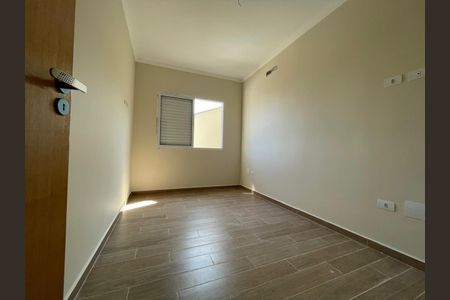 Casa à venda com 110m², 3 quartos e 2 vagas Casa à venda com 110m², 3 quartos e 2 vagasFoto 06