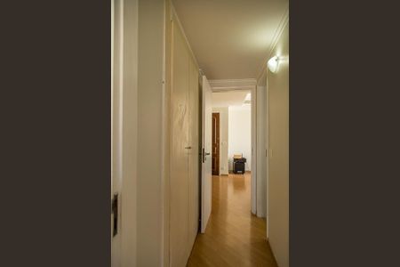 Apartamento à venda com 73m², 2 quartos e 1 vaga Apartamento à venda com 73m², 2 quartos e 1 vagaCorredor