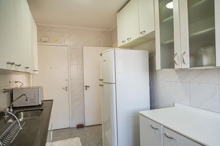 Apartamento à venda com 73m², 2 quartos e 1 vaga Apartamento à venda com 73m², 2 quartos e 1 vagaCozinha