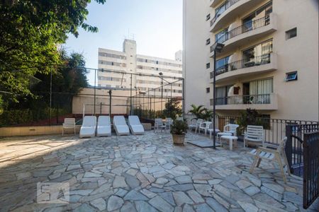 Apartamento à venda com 73m², 2 quartos e 1 vaga Apartamento à venda com 73m², 2 quartos e 1 vagaPiscina