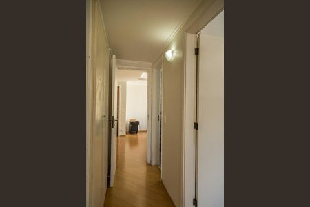 Apartamento à venda com 73m², 2 quartos e 1 vaga Apartamento à venda com 73m², 2 quartos e 1 vagaCorredor
