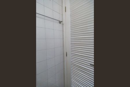 Apartamento à venda com 73m², 2 quartos e 1 vaga Apartamento à venda com 73m², 2 quartos e 1 vagaBanheiro de Serviço