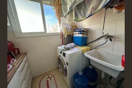 Apartamento à venda com 58m², 2 quartos e 2 vagas Apartamento à venda com 58m², 2 quartos e 2 vagasÁrea de Serviço