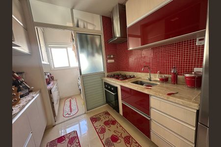 Apartamento à venda com 58m², 2 quartos e 2 vagas Apartamento à venda com 58m², 2 quartos e 2 vagasCozinha