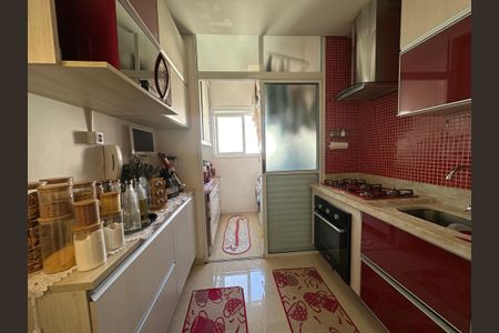Apartamento à venda com 58m², 2 quartos e 2 vagas Apartamento à venda com 58m², 2 quartos e 2 vagasCozinha