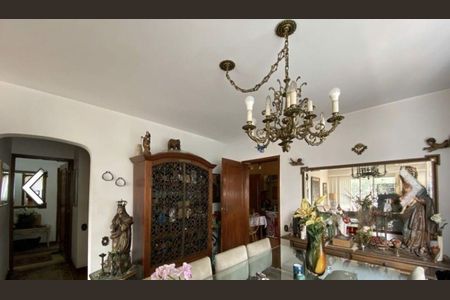 Apartamento à venda com 160m², 4 quartos e 2 vagas