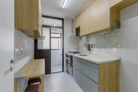 Apartamento à venda com 55m², 2 quartos e 1 vaga