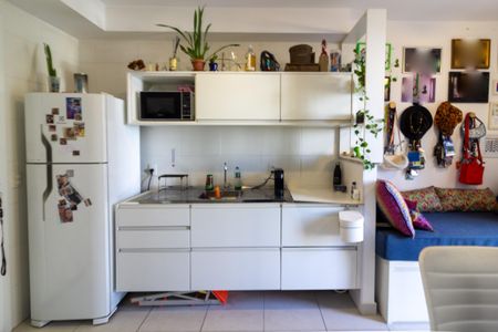 Apartamento à venda com 29m², 1 quarto e sem vaga Apartamento à venda com 29m², 1 quarto e sem vagaCozinha e Área de Serviço