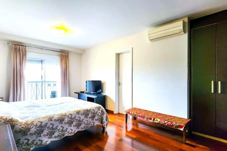 Apartamento à venda com 220m², 4 quartos e 4 vagas