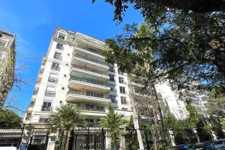 Apartamento à venda com 220m², 4 quartos e 4 vagas