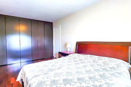 Apartamento à venda com 220m², 4 quartos e 4 vagas