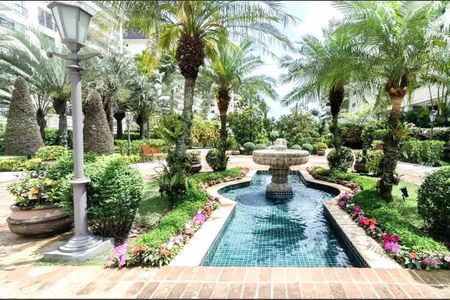 Apartamento à venda com 220m², 4 quartos e 4 vagas