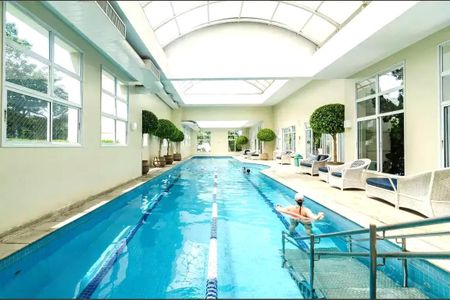 Apartamento à venda com 220m², 4 quartos e 4 vagas