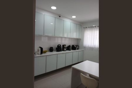 Casa à venda com 398m², 3 quartos e 5 vagas Casa à venda com 398m², 3 quartos e 5 vagasCOZINHA