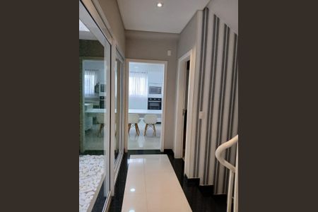Casa à venda com 398m², 3 quartos e 5 vagas Casa à venda com 398m², 3 quartos e 5 vagasCORREDOR