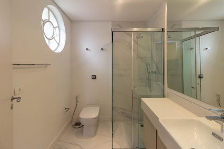 Apartamento para alugar com 230m², 3 quartos e 2 vagas Apartamento para alugar com 230m², 3 quartos e 2 vagasBanheiro 1 - Suíte