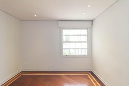 Apartamento para alugar com 230m², 3 quartos e 2 vagas Apartamento para alugar com 230m², 3 quartos e 2 vagasQuarto 3 - Suíte