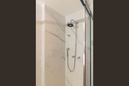 Apartamento para alugar com 230m², 3 quartos e 2 vagas Apartamento para alugar com 230m², 3 quartos e 2 vagasBanheiro 3 - Suíte