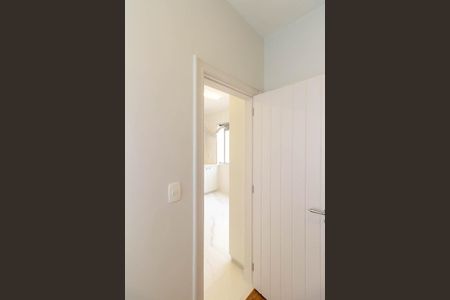Apartamento para alugar com 230m², 3 quartos e 2 vagas Apartamento para alugar com 230m², 3 quartos e 2 vagasQuarto de Serviço