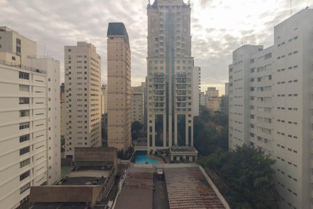 Apartamento para alugar com 230m², 3 quartos e 2 vagas Apartamento para alugar com 230m², 3 quartos e 2 vagasVista do Quarto 1 - Suíte