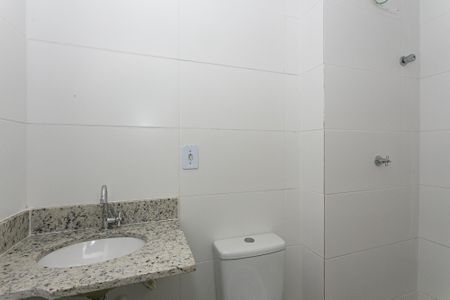 Apartamento à venda com 40m², 2 quartos e sem vaga Apartamento à venda com 40m², 2 quartos e sem vagaBanheiro