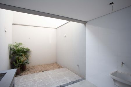 Casa à venda com 110m², 3 quartos e 1 vagaÁrea de Serviço