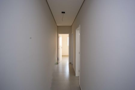 Casa à venda com 110m², 3 quartos e 1 vagaCorredor