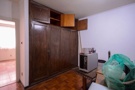 Apartamento à venda com 337m², 4 quartos e 2 vagas Apartamento à venda com 337m², 4 quartos e 2 vagasQuarto 1