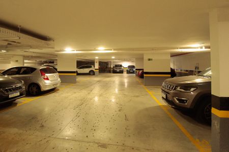 Apartamento à venda com 106m², 2 quartos e 2 vagas Apartamento à venda com 106m², 2 quartos e 2 vagasÁrea comum