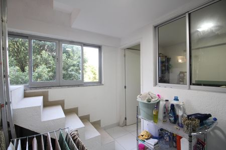 Casa de condomínio à venda com 149m², 5 quartos e 2 vagasÁrea de Serviço