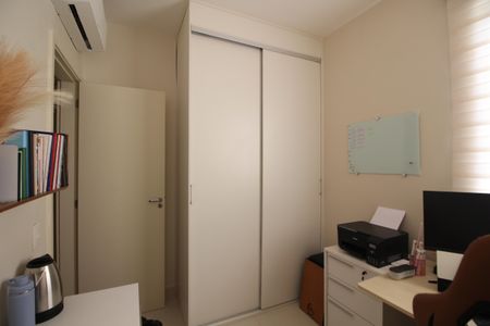 Casa de condomínio à venda com 149m², 5 quartos e 2 vagasQuarto 3