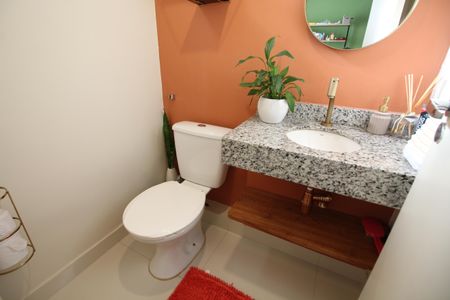 Casa de condomínio à venda com 149m², 5 quartos e 2 vagasLavabo da Sala