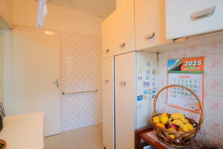 Casa à venda com 103m², 2 quartos e 1 vagaÁrea de Serviço