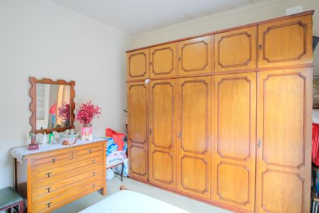 Casa à venda com 103m², 2 quartos e 1 vagaQuarto