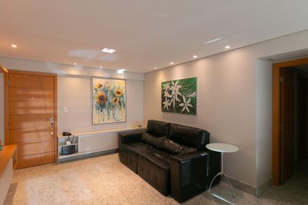 Apartamento à venda com 190m², 4 quartos e 4 vagas Apartamento à venda com 190m², 4 quartos e 4 vagasSala