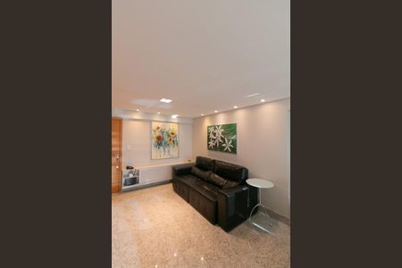 Apartamento à venda com 190m², 4 quartos e 4 vagas Apartamento à venda com 190m², 4 quartos e 4 vagasSala