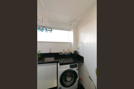 Apartamento à venda com 190m², 4 quartos e 4 vagas Apartamento à venda com 190m², 4 quartos e 4 vagasÁrea de Serviço